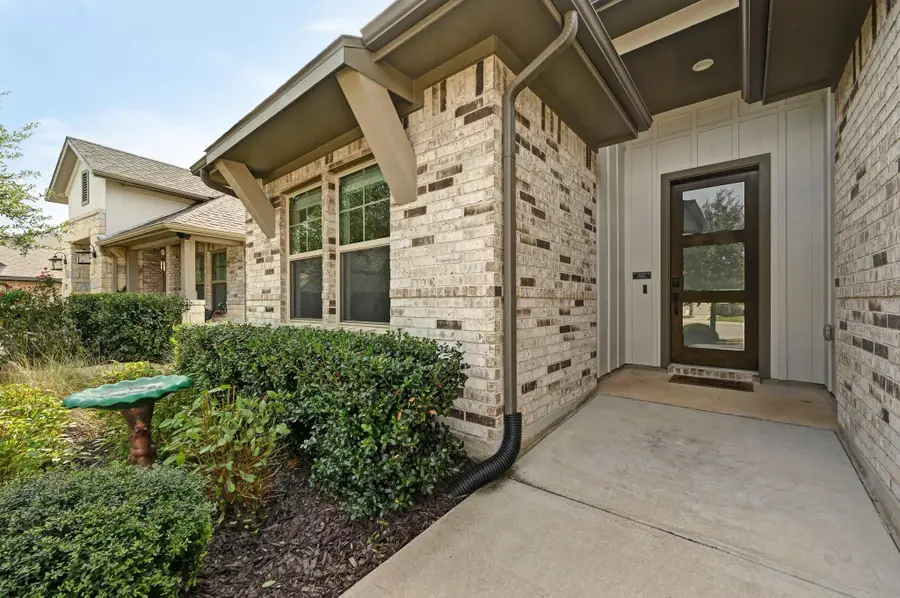 698 Coyote Creek Way, Kyle, TX 78640 - Image #3