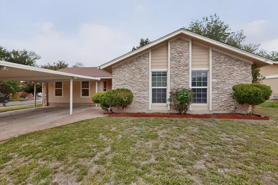 5541 Pine Pl, Austin, TX 78744 - #3