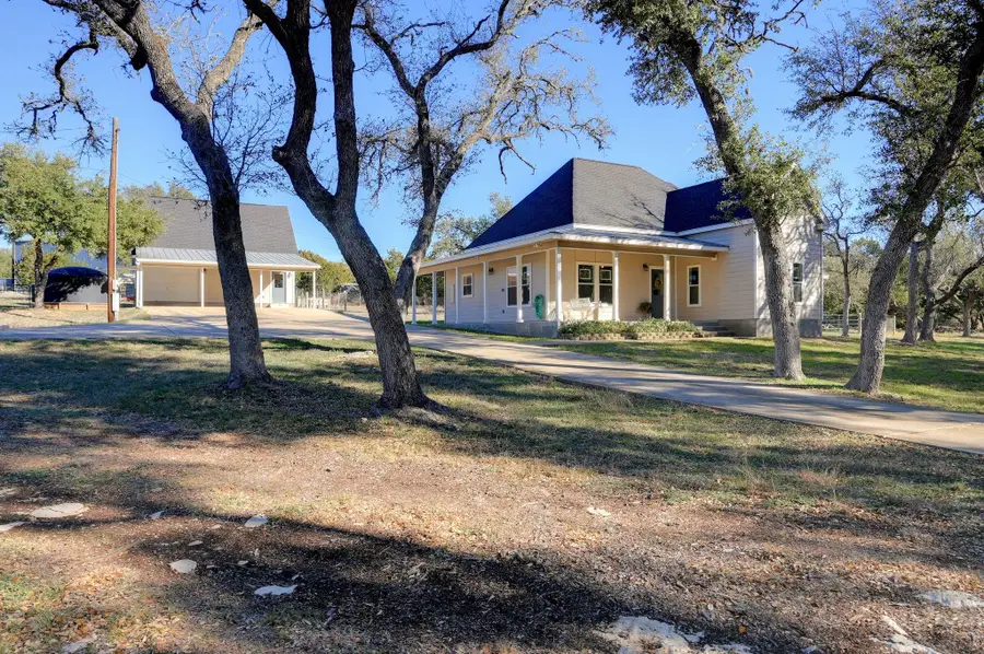 881 Saddleridge Dr, Wimberley, TX 78676 - Image #2