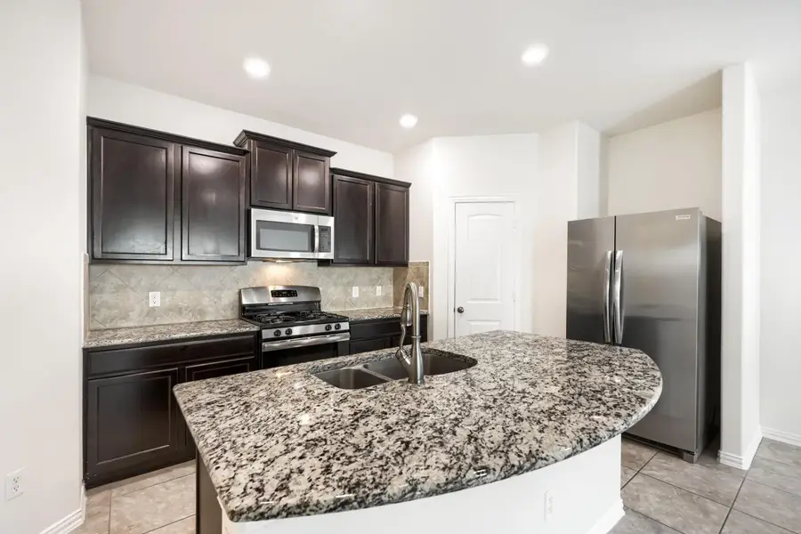 300 Shale Cir, Buda, TX 78610 - #3