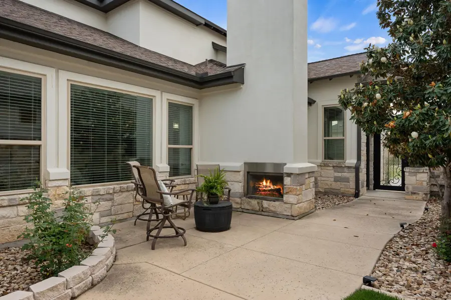 401 Skyflower Dr, Georgetown, TX 78628 - #3