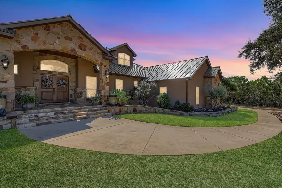 9907 Kopplin Rd, New Braunfels, TX 78132 - Image #2