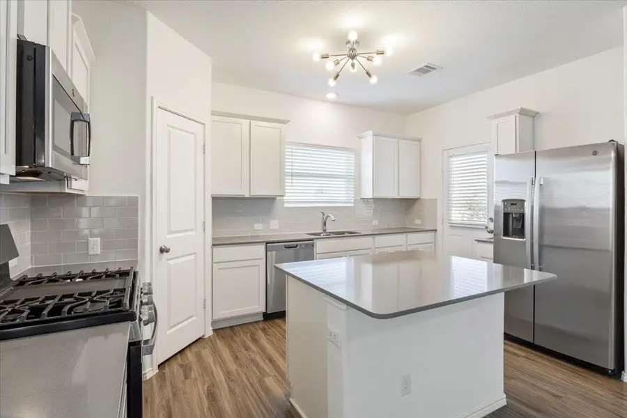 301 Majestic Cedar Ct, Liberty Hill, TX 78642 - #2