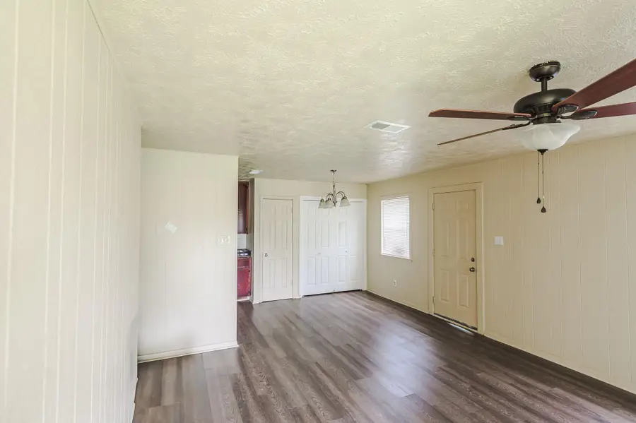 601 Martin Luther King Blvd, Cameron, TX 76520 - #3