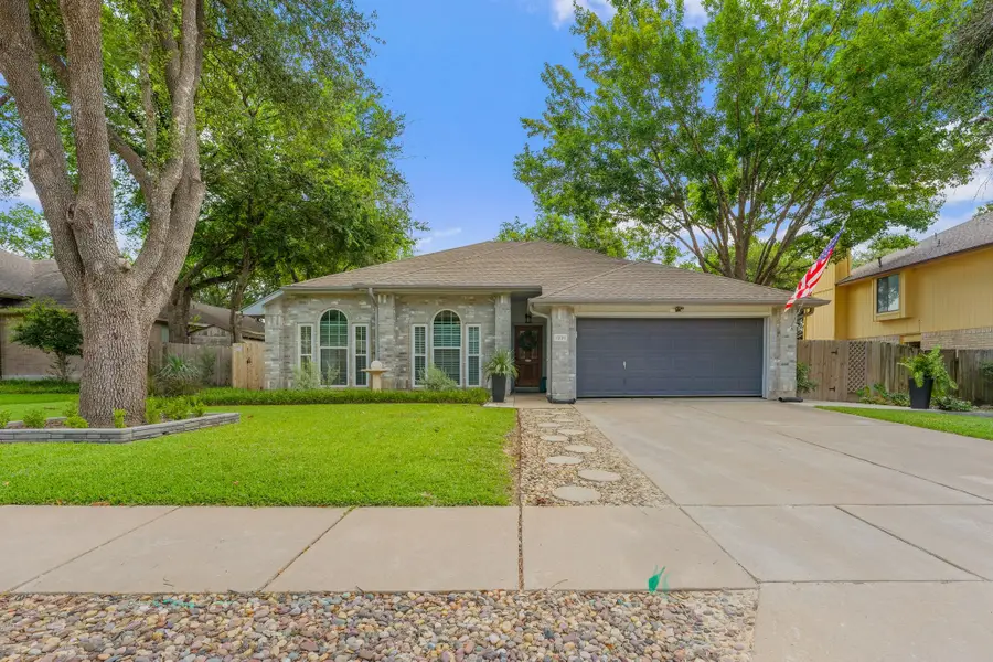 1221 Bell Rock Cir, Pflugerville, TX 78660 - #2