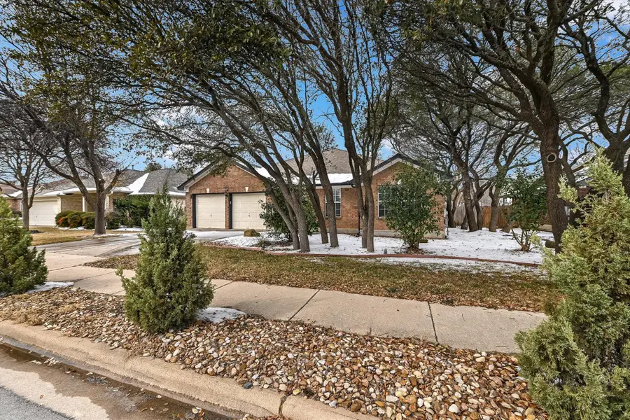 1911 Coachlamp Dr, Cedar Park, TX 78613 - Image #2