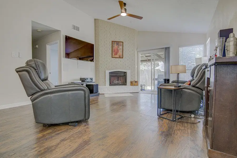 2801 Norfolk Dr, Austin, TX 78745 - #3