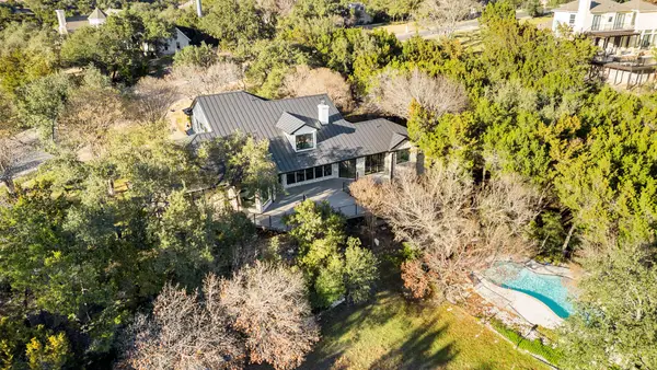 701 Furlong Dr, Austin, TX 78746
