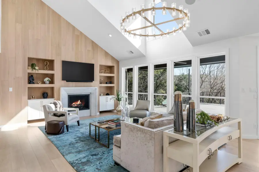 701 Furlong Dr, Austin, TX 78746 - #2