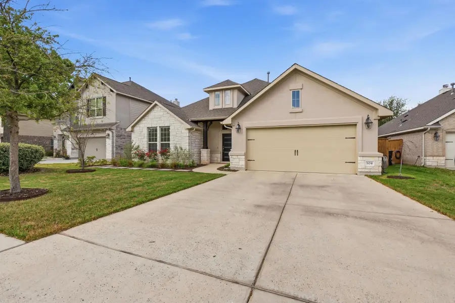 104 Red Granite Rd, Georgetown, TX 78633 - #2