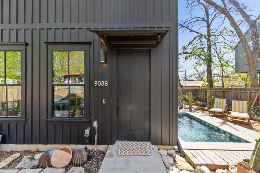 903 Mansell Ave #B, Austin, TX 78702 - #2