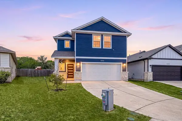 12512 Zenyatta Dr, Buda, TX 78610
