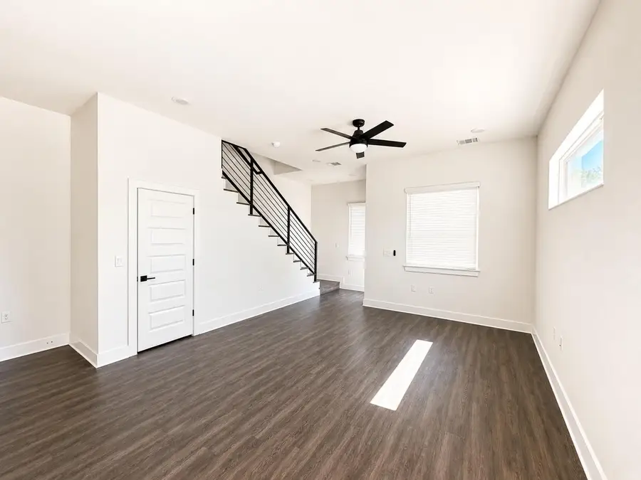 1106 Begonia Ter #1, Austin, TX 78741 - #3