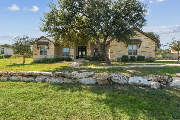 1209 Eagle Point Dr, Georgetown, TX 78628