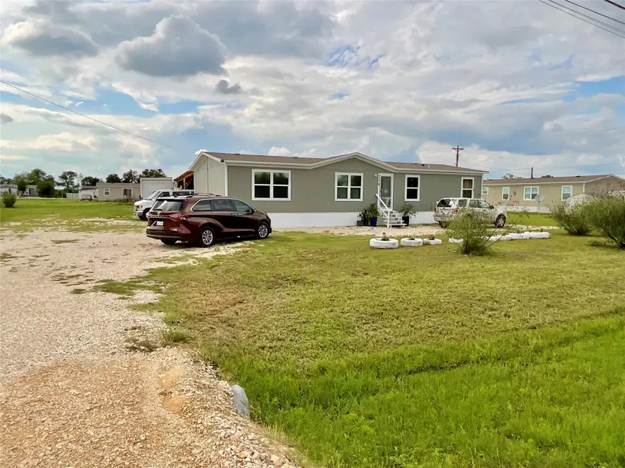 128 Ciervo St, Cedar Creek, TX 78612 - #3