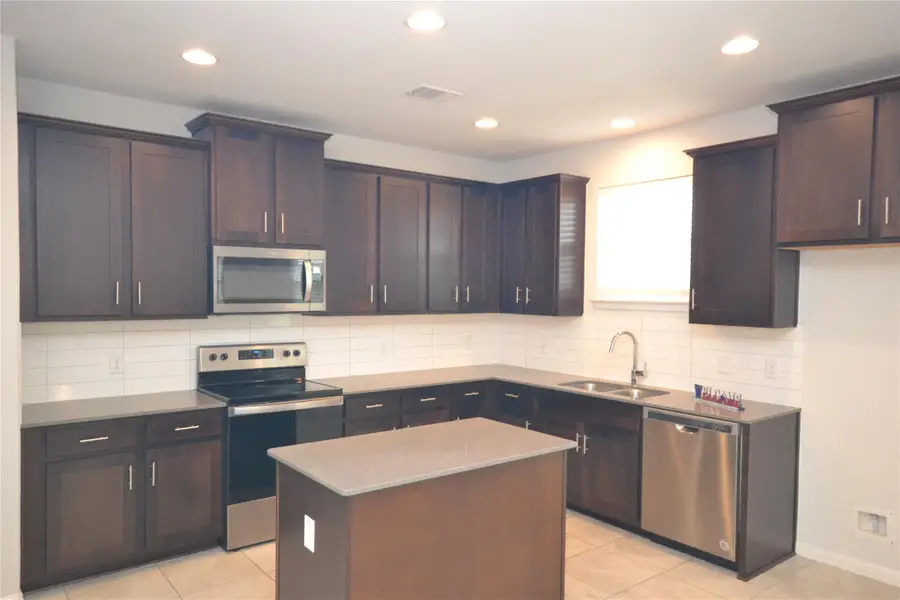 340 La Escalera Dr, Leander, TX 78641 - #2