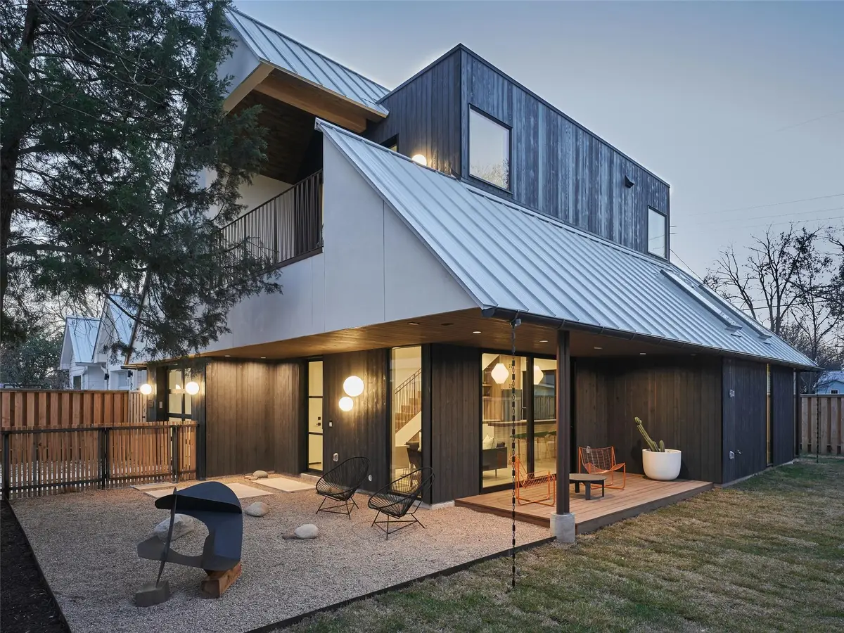 1000 Gullett St #2, Austin, TX 78702 - #1