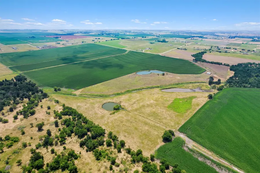 1117 County Road 423, Taylor, TX 76574 - Image #2