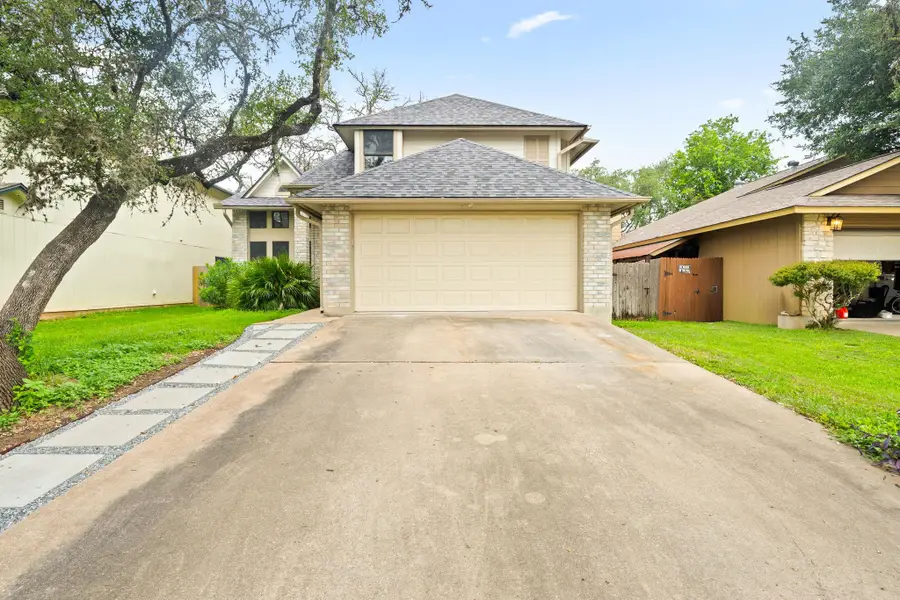 8712 Coastal Dr, Austin, TX 78749 - #2