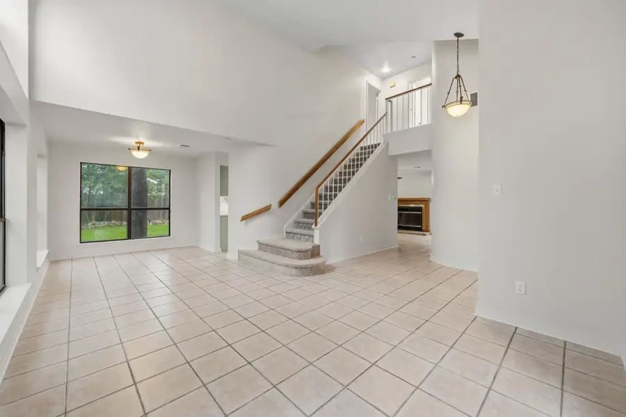8712 Coastal Dr, Austin, TX 78749 - #3