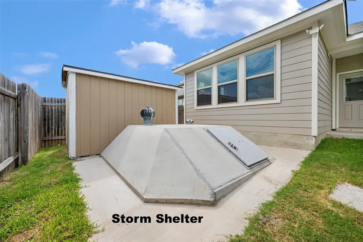 101 Quiet Man Dr, Jarrell, TX 76537 - #1