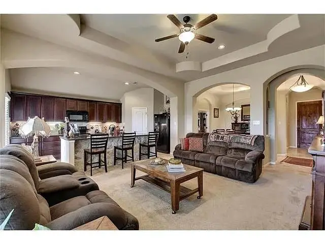 1008 Blackman Ct, Hutto, TX 78634 - #3