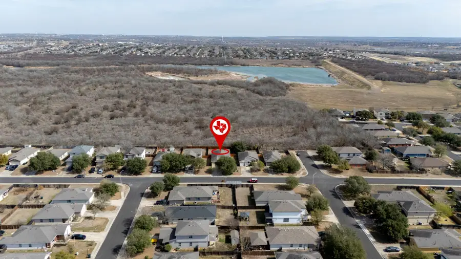 164 Pearl Lake Dr, Kyle, TX 78640 - #2