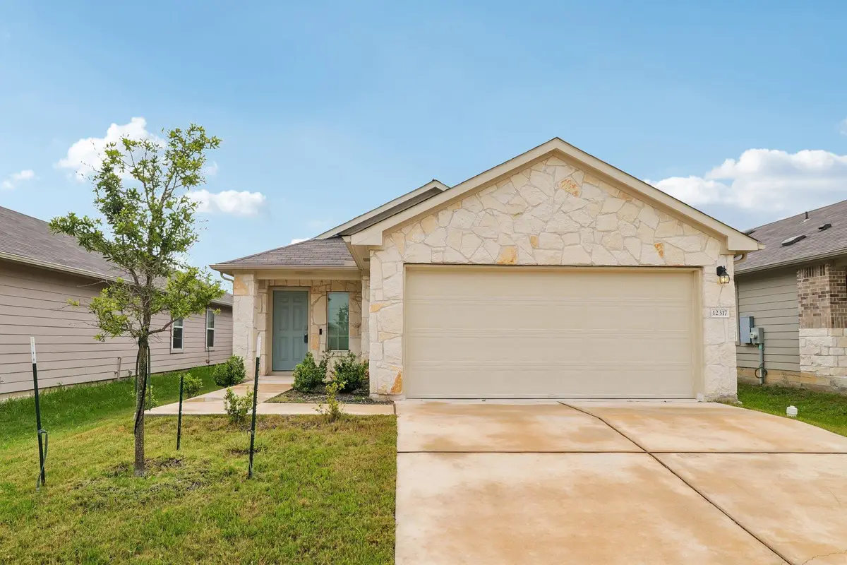 12317 Token Trl, Elgin, TX 78621 - #1