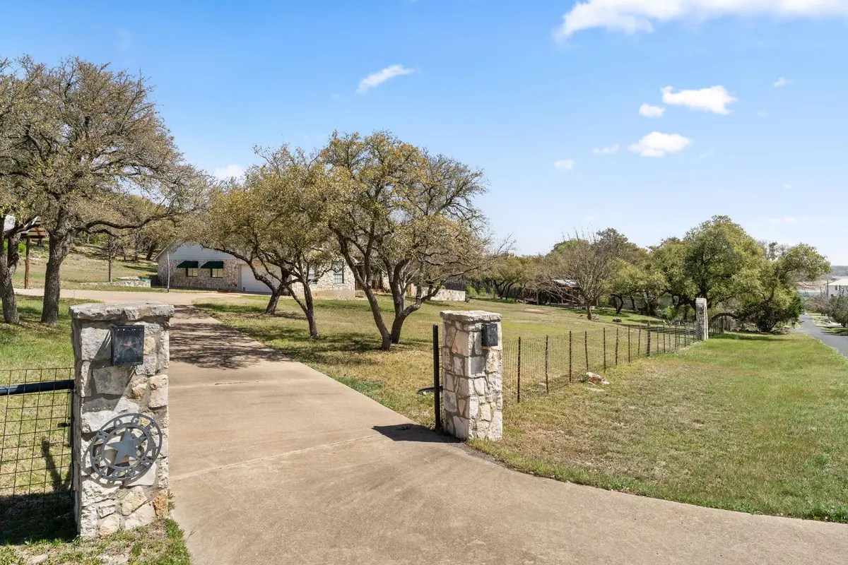 20106 Moon Dance Ln, Spicewood, TX 78669 - #1