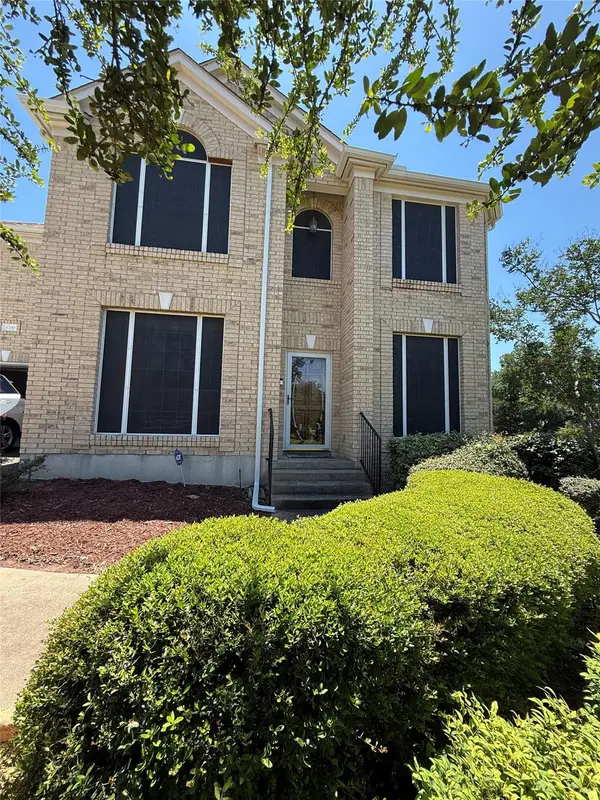 8700 Wafer Ash Way, Austin, TX 78750