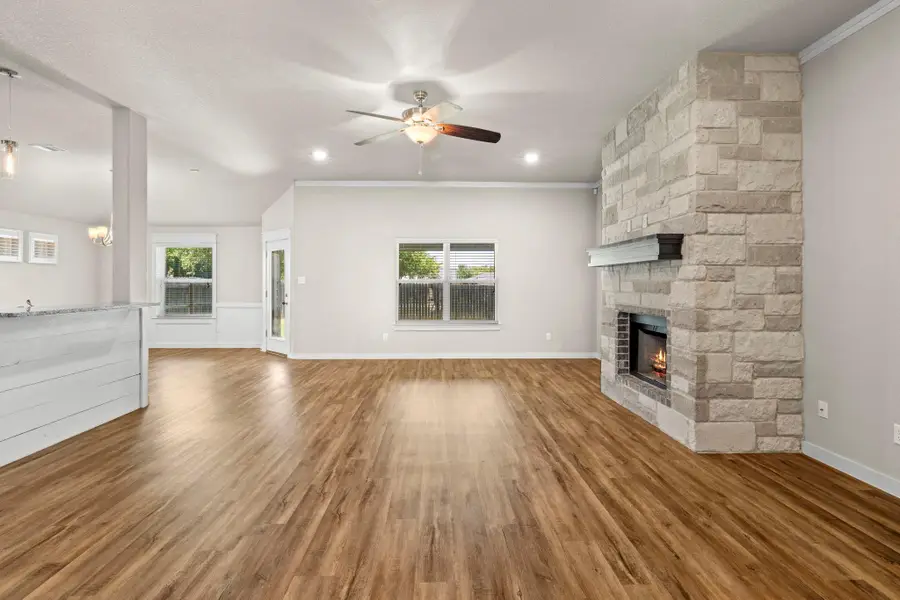 445 Bella Rose Dr, Belton, TX 76513 - #3