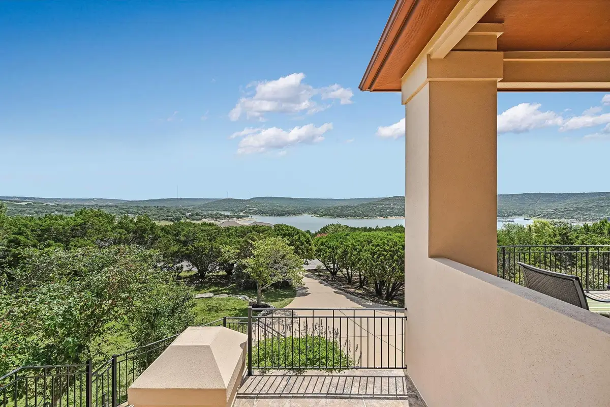 17309 Northlake Hills Dr, Jonestown, TX 78645 - #1