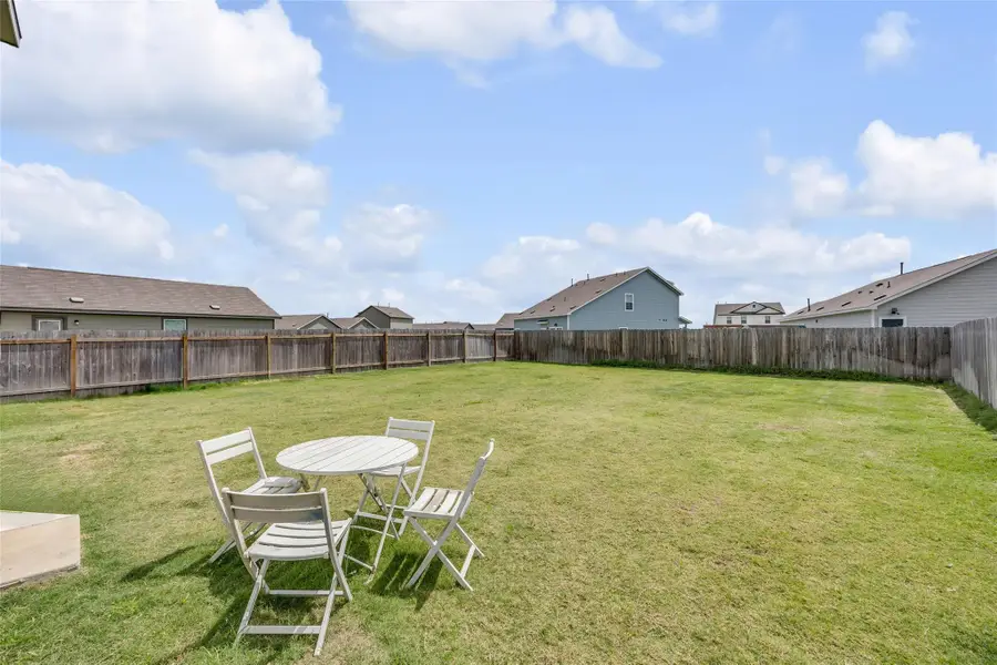 2406 Windrow Ln, Lockhart, TX 78644 - #3
