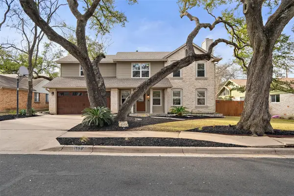 6523 Heron Dr, Austin, TX 78759