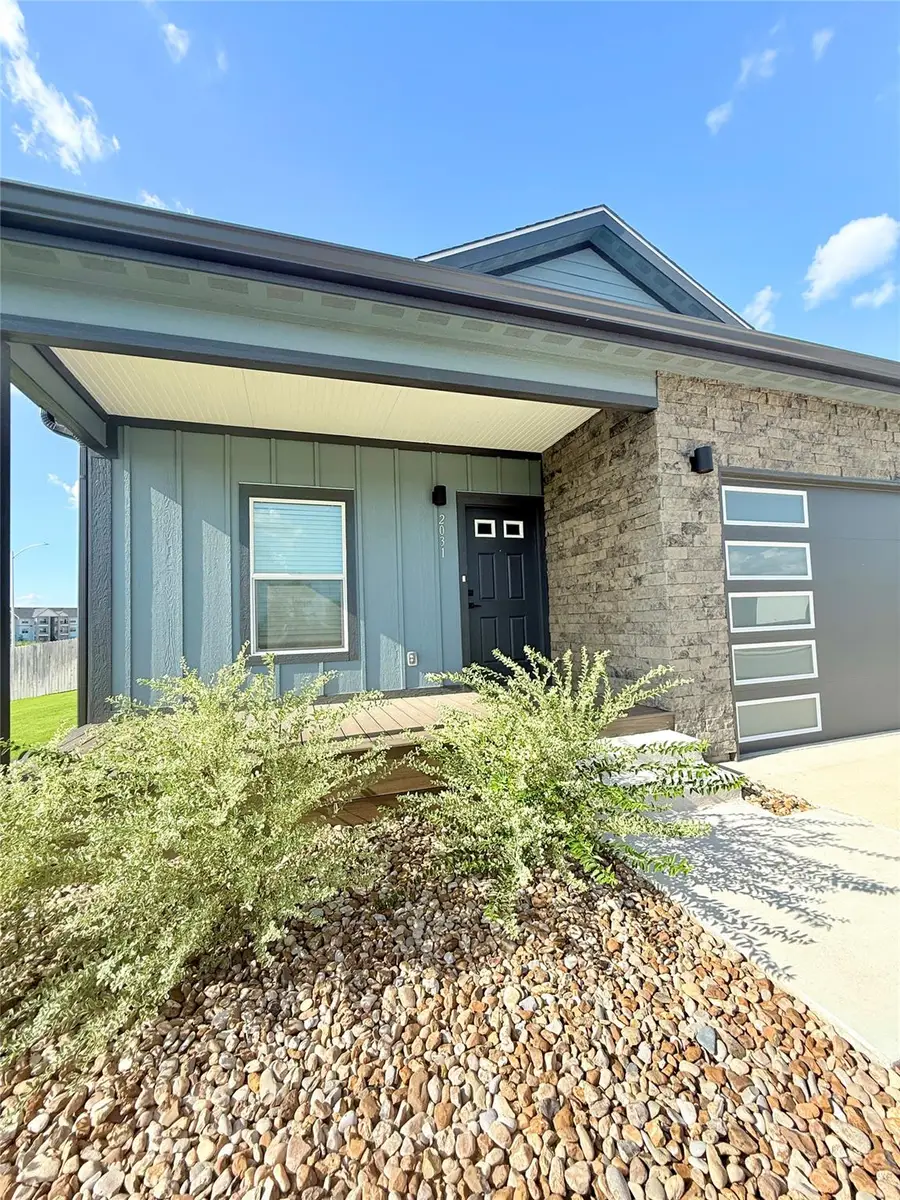 2031 Applewood Dr, Lockhart, TX 78644 - #3