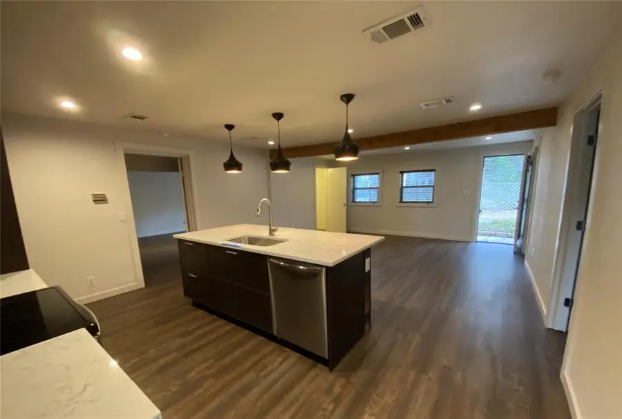 1000 Linscomb Dr, Austin, TX 78734 - #3