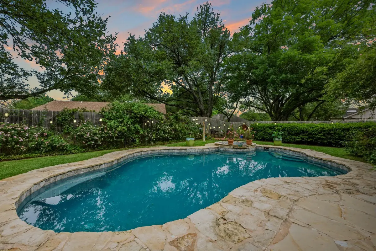 10401 Pinehurst Dr, Austin, TX 78747 - #1