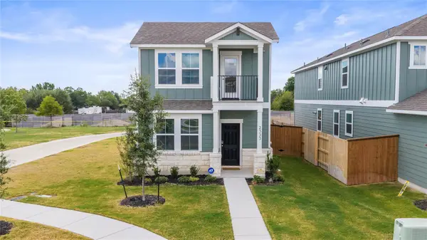2333 Oscar Eli Pl, Round Rock, TX 78665