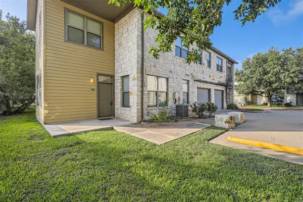 1201 Grove Blvd #1404, Austin, TX 78741