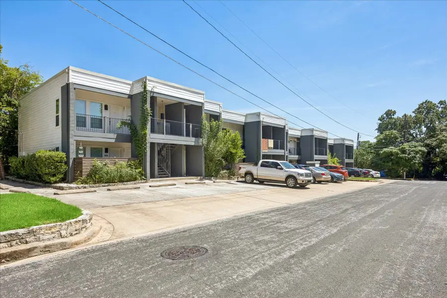 3903 Seiders Ave #202, Austin, TX 78756 - #3