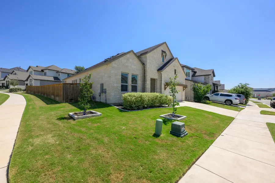 374 Kings Pine Dr, Dripping Springs, TX 78620 - #2