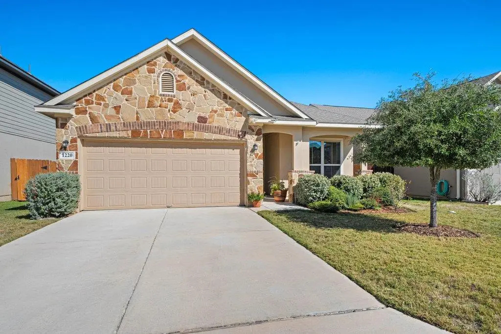 1220 Loma Rnch, New Braunfels, TX 78132 - Image #1