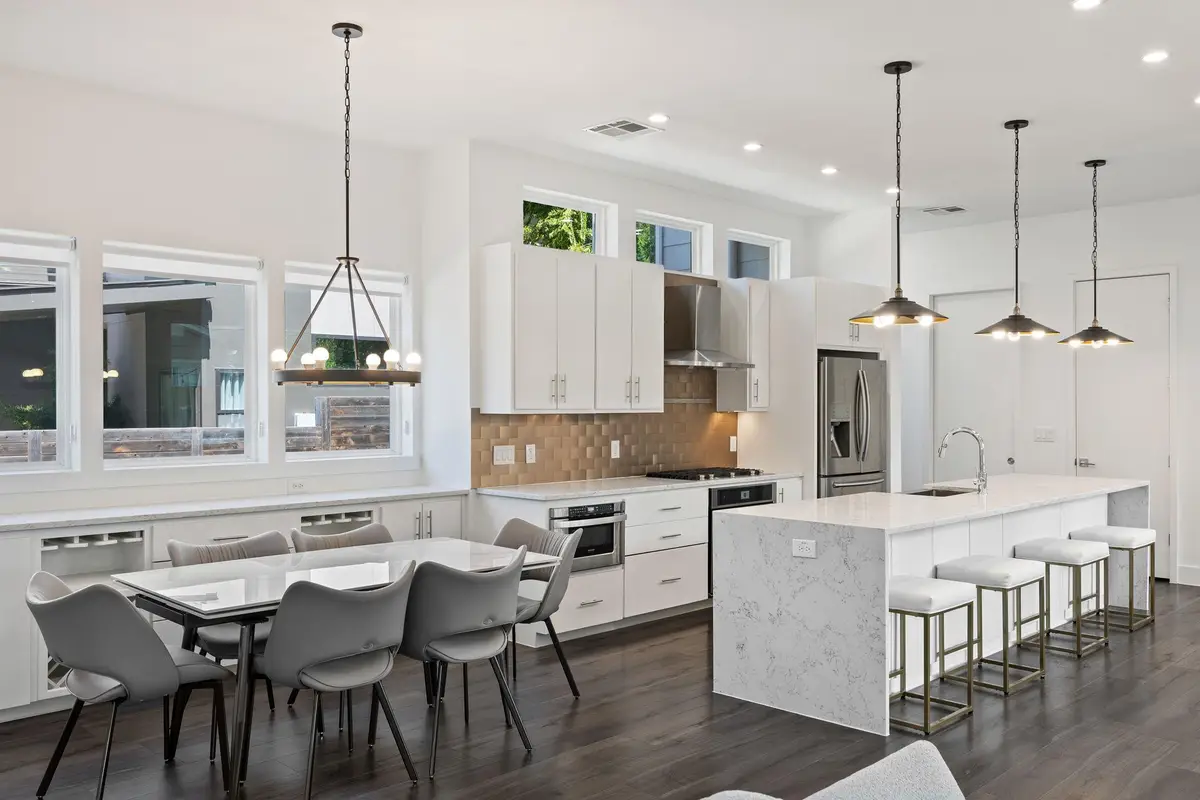 2806 W 44th St #A, Austin, TX 78731 - #1