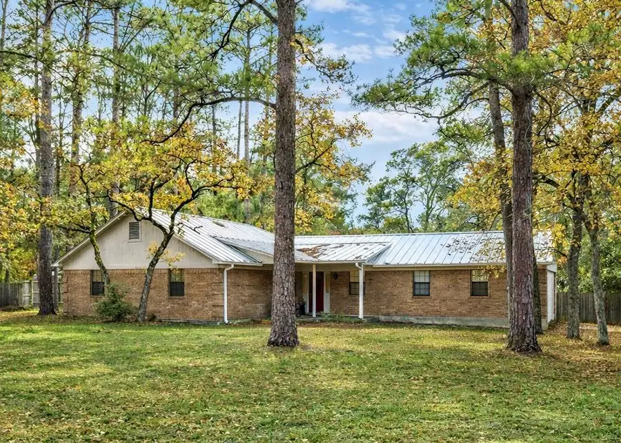 326 Pine View Loop, Bastrop, TX 78602 - Image #2