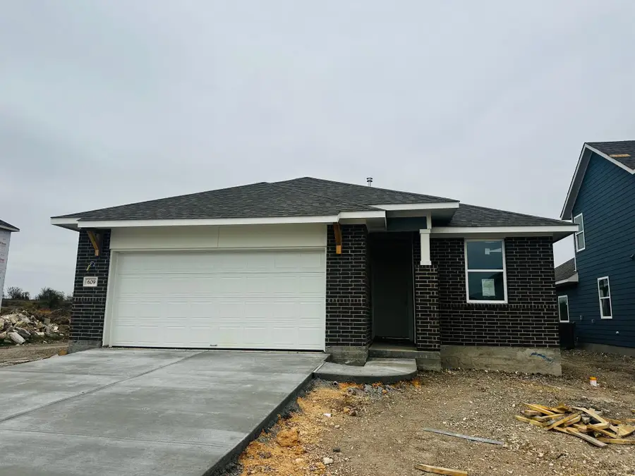 609 Henry Milton Rd, Georgetown, TX 78626 - Image #3