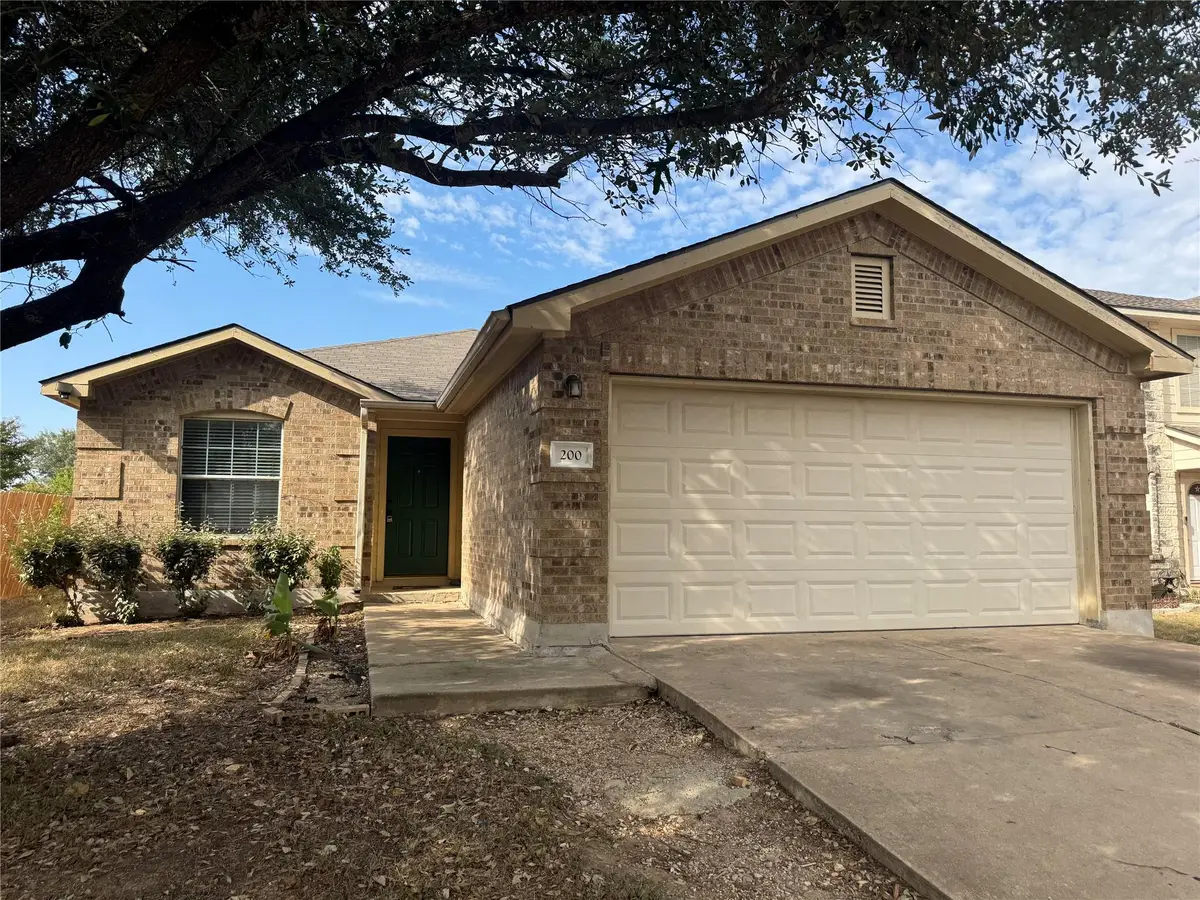 200 Meadow Park Dr, Georgetown, TX 78626 - #1