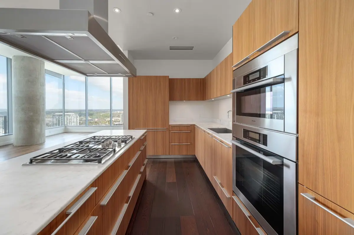 210 Lavaca St #2608, Austin, TX 78701 - #1