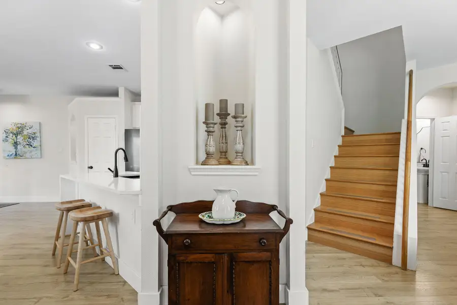 1900 Scofield Ridge Pkwy #6803, Austin, TX 78727 - #2