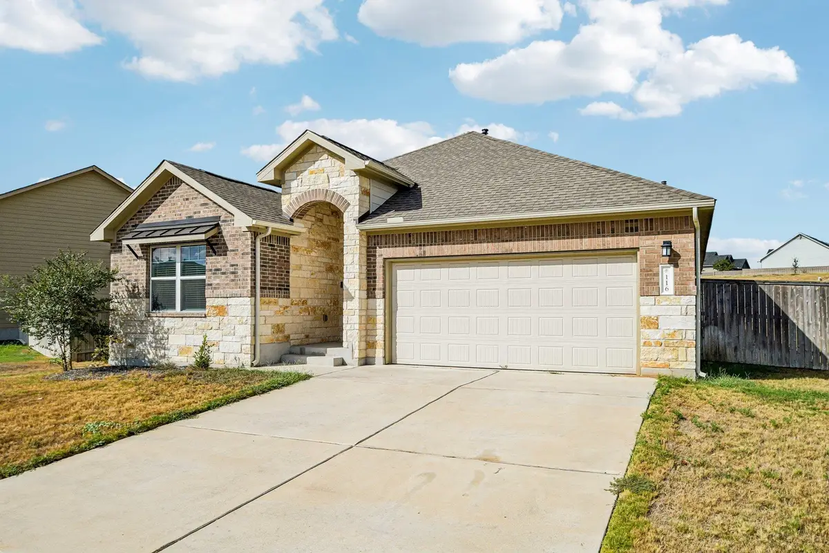 116 Joseph Hawkins Ln, Bastrop, TX 78602 - #1