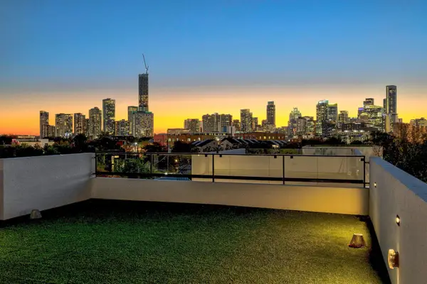 1175 Navasota St #3, Austin, TX 78702